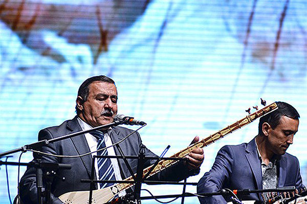 کنسرت دولتمند خالف در جشنواره فارسی‌زبانان