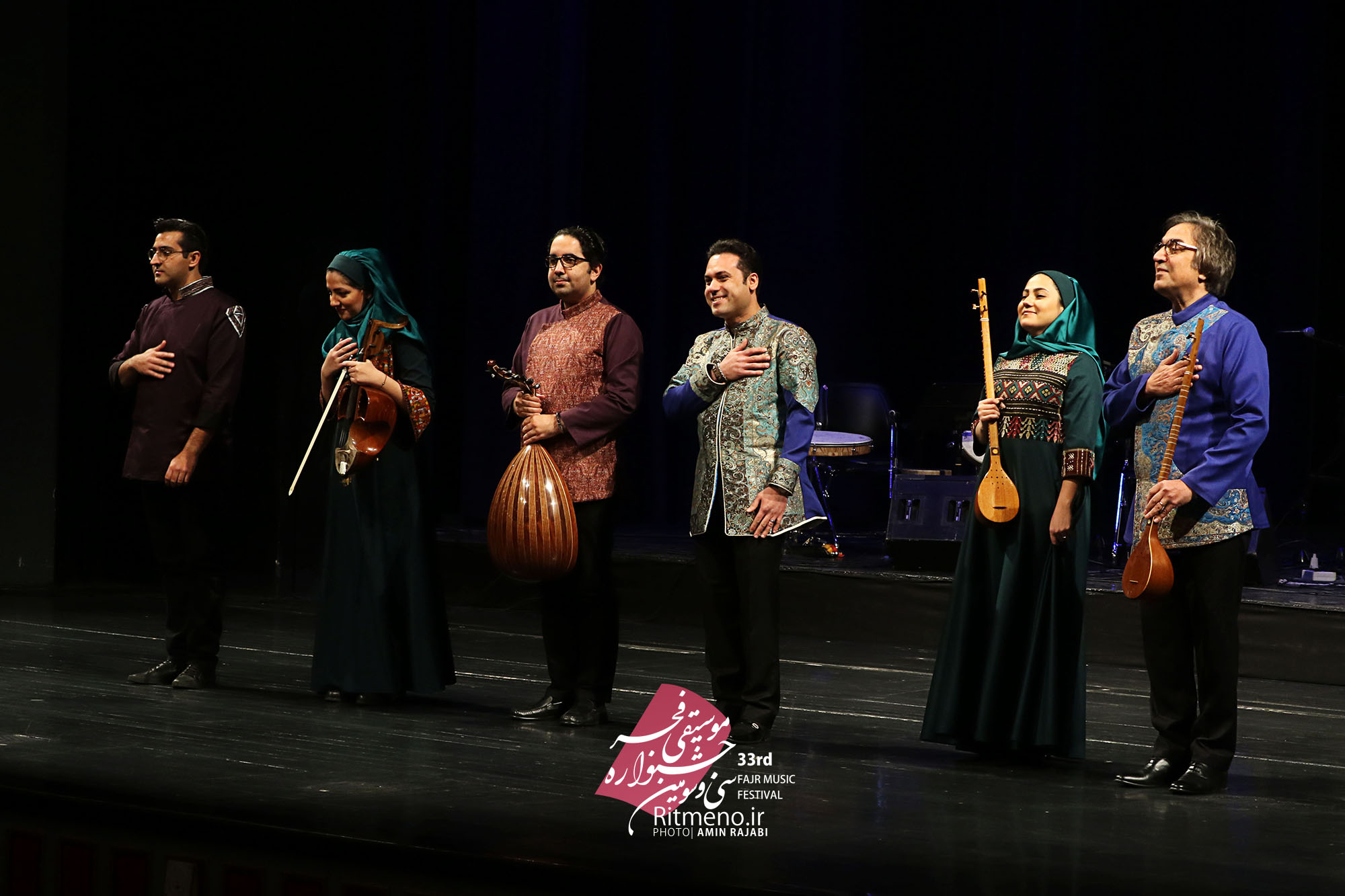 روایت دلدادگی خسرو و شیرین در جشنواره فجر/ وحید تاج از عشق خواند